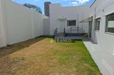 Ponto comercial com 4 salas para alugar na Praça Monsenhor Silva Barros, Centro, Taubaté