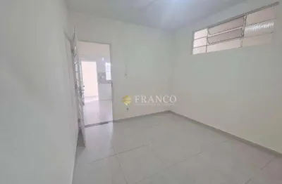 Kitnet tipo edícula com 1 dormitório para alugar, 50 m² - centro - taubaté/sp