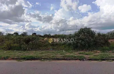 Terreno à venda na Avenida Doutor José Ismael Pedrosa, Portal Do Vale, Taubaté