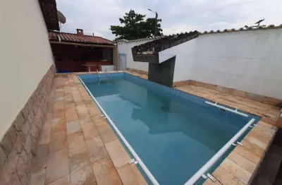 Casa com 2 quartos para alugar no Japão, Araruama 