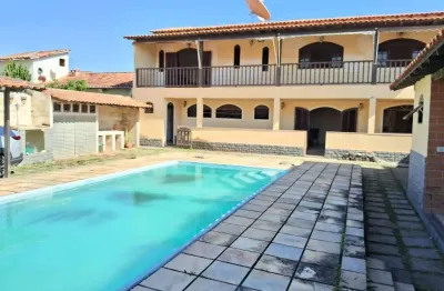 Casa duplex com 3 quartos, sauna e  piscina na pontinha