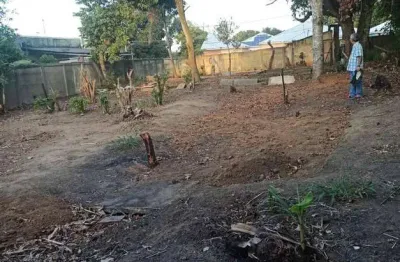 Terreno à venda em Três Vendas, Araruama 