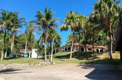 Encante-se com esta maravilhosa chácara em cachoeiras de macacu!