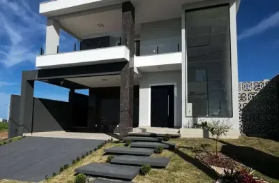 Casa com 4 quartos (1 suíte) no condomínio viverde ii - são pedro da aldeia