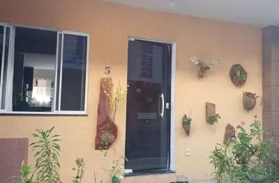 Casa com 2 quartos à venda no Viaduto, Araruama 