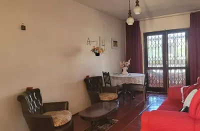 Apartamento à venda com 2 quartos no parque hotel - araruama/rj