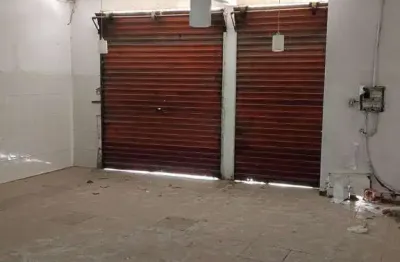 Barracão / Galpão / Depósito para alugar na Fazendinha, Araruama 