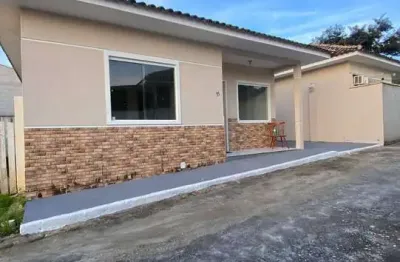 Casa com 2 quartos à venda no Outeiro, Araruama 