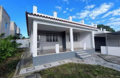 Linda casa à venda com 3 quartos e pertinho da lagoa,iguabinha,araruama/rj