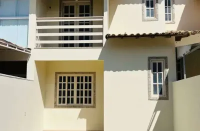 Casa com 2 quartos à venda no Outeiro, Araruama 