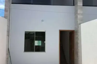 Linda casa com suíte e vista para o shopping em salina branca / rj