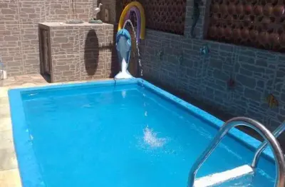 Casa com 3 quartos, piscina e terraço, parque alves branco, araruama - rj