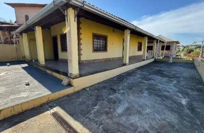 Casa aconchegante com amplo terreno, condomínio sonho de vida - araruama/rj