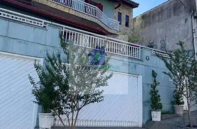 Casa com 3 quartos à venda na Rua Tucano, Laranjeiras, Caieiras