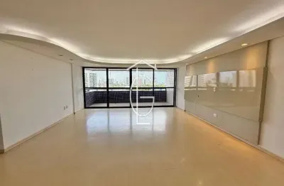 Oportunidade de compra de espaçoso apartamento na madalena próximo da av. Beira rio