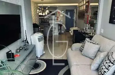 Oportunidade de compra de lindíssimo apartamento reformado no pina