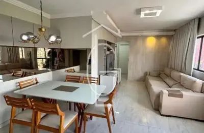 Lindo apartamento reformado e com móveis planejados na av. rosa e silva