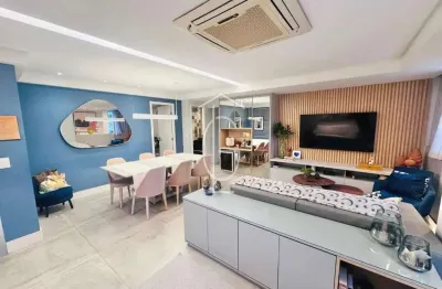 Belíssimo apartamento de 103m², reformado e com móveis planejados no rosarinho