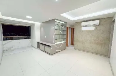 Belíssimo apartamento reformado e com móveis em casa amarela