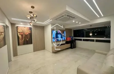 Belíssimo apartamento reformado e com móveis planejados na madalena