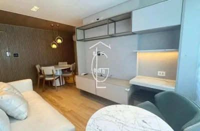 Lindo apartamento totalmente reformado e mobiliado em localização privilegiada na torre