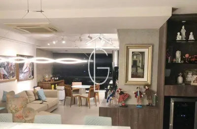 Lindo apartamento de 114 m², reformado e com móveis planejados