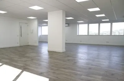 Conj. Comercial 133m² com vista para o Jockey Club no Jardim Europa