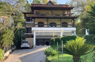 Casa em condomínio, com 4 quartos e 369m², à venda na vila progresso, niterói/rj
