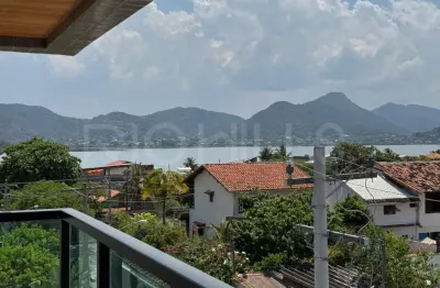 Apartamento de 2 quartos, com 80m², à venda em piratininga, niterói/rj