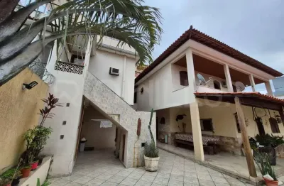 Casa duplex de 3 quartos, com 110m², à venda no fonseca, niterói/rj