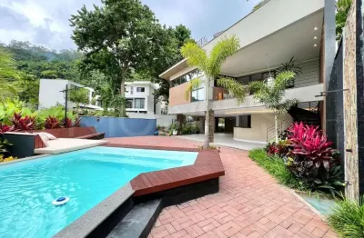 Casa em condomínio, com 4 quartos e 363m², à venda em charitas, niterói/rj