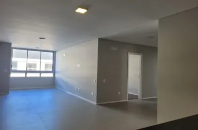Apto 3 suites,2 vagas de garagem,condomínio  em excelente área no estreito