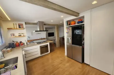 Apartamento na  bocaiúva de 3 dormitórios com vista para o mar