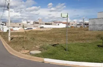 Terreno em condomínio fechado à venda na Avenida Professora Edna Maria de Albuquerque Affi, São Sebastião, Cuiabá