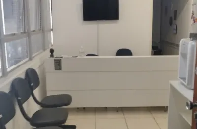 Sala comercial para profissionais de áreas diversas