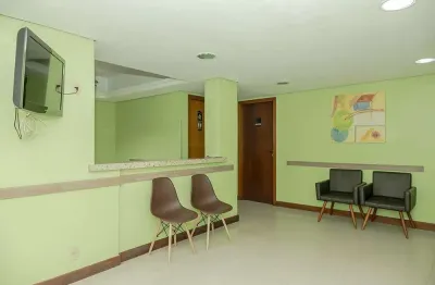 Sala comercial à venda em porto alegre, centro histórico, 190m²