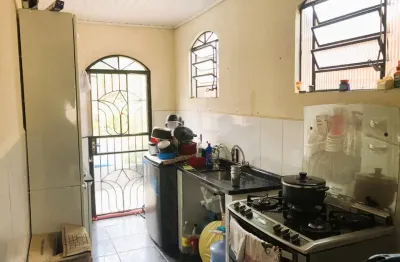 Linda casa com 3 quartos, um suíte, no Novo Aleixo, Cidade nova, Manaus
