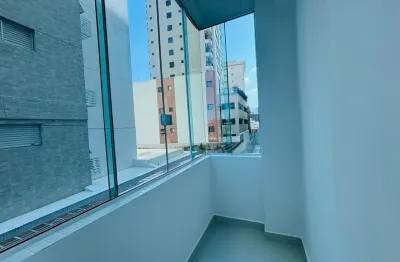 ️ apartamento reformado em frente à praia – 1 dormitório com lavabo