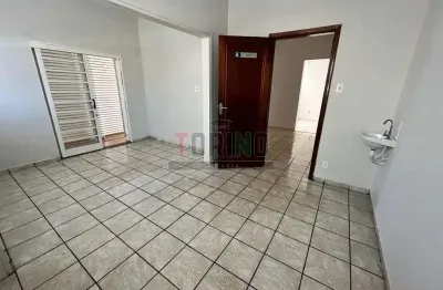 Casa comercial à venda no Centro, Ribeirão Preto 