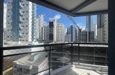 Apartamento com 3 quartos para alugar na Rua 1021, Centro, Balneário Camboriú