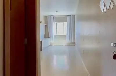 Lindo apartamento a venda em camboriú face leste, próx ao caledônia