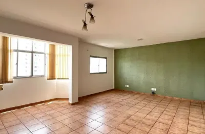 Apto com 3 quartos, 1 suite e 1 vaga coberta no tabajaras - oportunidade!