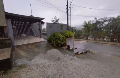 Oportunidade Linda casa disponível para locação em Camboriú