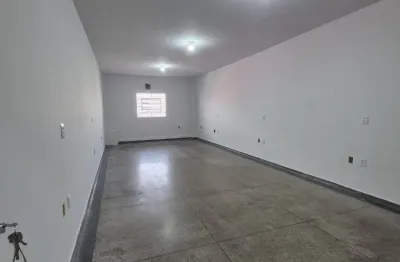 Ponto comercial com 1 sala para alugar na Rua 2, 236, Setor Nova Vila, Goiânia