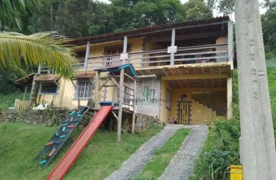 Casa com 3 dormitórios à venda por r$ 380.000,00 - albuquerque - teresópolis/rj