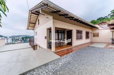 Casa com 3 dormitórios à venda, 204 m² por r$ 550.000,00 - garcia - blumenau/sc