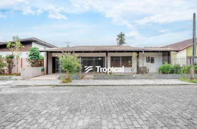 Casa com 3 dormitórios à venda, 270 m² por r$ 899.000,00 - garcia - blumenau/sc