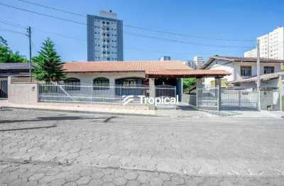 Casa com 3 dormitórios para alugar, 180 m² por r$ 3.550,81/mês - fortaleza - blumenau/sc