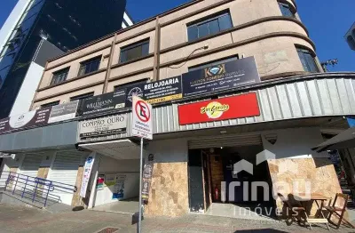 Sala comercial para alugar na Rua Nove de Março, 337, Centro, Joinville