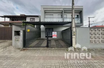 Casa com 2 quartos para alugar na Universidade, 210, Boehmerwald, Joinville